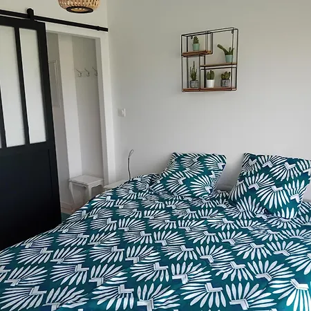 Chez Maryline Bed & Breakfast *